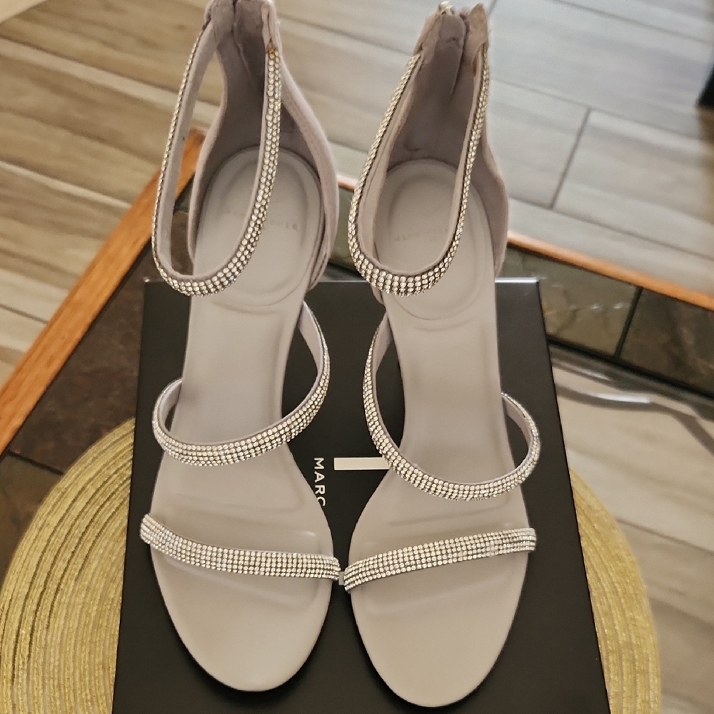 Marc Fisher Carita Dress Sandal High Heel! Rhinestones Size 9.5 Light Gray